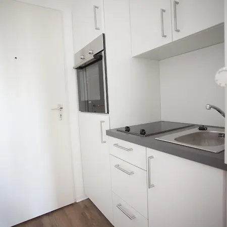 Lejlighed Stays Apartments *