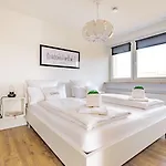 Stays Apartments *