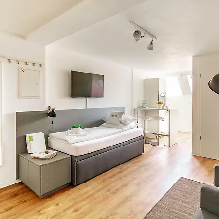 Lägenhet Stays Apartments